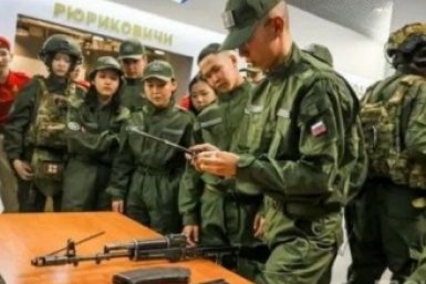 Почти 2 тысячи курсантов подготовил в 2024 году Центр &quotВоин&quot в Якутии пресс-служба главы и правительства республики