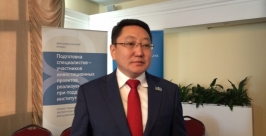 Министр экономики РС(Я) Валерий Максимов Юлия Егорова, YakutiaMedia