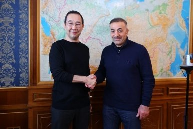 Модосян станет наставником якутских борцов Павлова и Капрынова пресс-служба правительства Якутии