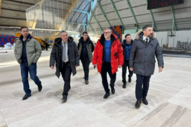 В Нерюнгри капитально ремонтируют спорткомплекс &quotГорняк&quot  пресс-служба главы и правительства РС (Я)