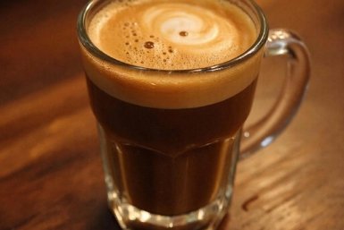 Пейте с умом: как кофе влияет на усвоение витаминов и минералов сгенерировано сервисом &quotКандинский&quot (18+)