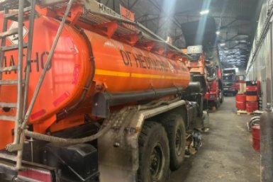 В Якутии водителя обвиняют в краже топлива на 600 тысяч рублей Восточно-Сибирской транспортной прокуратуры