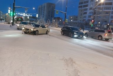 На дорогах Якутска за неделю — 59 ДТП и 10 пострадавших YakutiaMedia