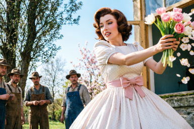 Тематическое фото ИИ Qwenlm.a (18+)