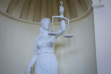 Наследники мирно поделили квартиру Антон Балашов