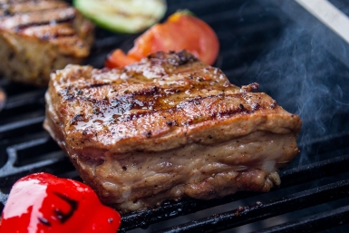 Свиные ребрышки на сковороде: быстро и вкусно