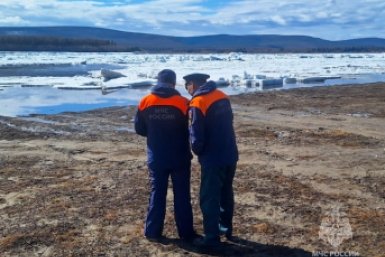 Ледоход в Якутии: продолжается движение льда и угроза заторов пресс-служба МЧС по Якутии