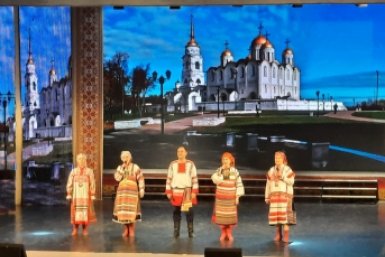 Жители и гости Якутска посетили отчетный концерт &quotЯрилова дня&quot ИА YakutiaMedia