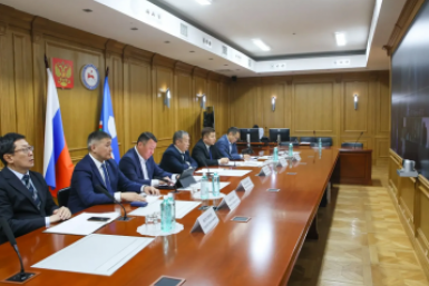Более одного млн тонн грузов планируют перевезти по рекам Якутии в 2026 году Саргын Скрябин, ЯСИА