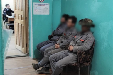 Более 10 нелегальных мигрантов задержали в ходе рейда в ЗАТО Фокино Пресс-служба полиции Приморского края