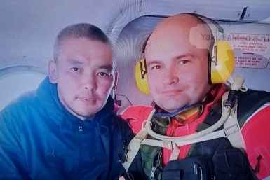 Чудо в якутских горах: как Павел Кривошапкин выжил после крушения самолета скрин с телепередачи &quotЧудеса спасения. Ко Дню спасателя&quot