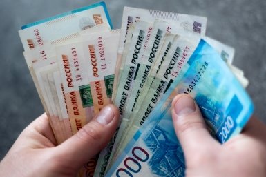 С 1 октября пенсионерам доплатят по 2396,17 рубля – кому утвердили прибавку
