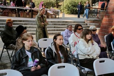 11 октября, Владивосток. &quotЛитература Тихоокеанской России&quot ИА PrimaMedia