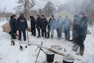 На оперативную готовность проверили молодых спасателей Якутии Николай Фатеев, Служба спасения РС (Я)
