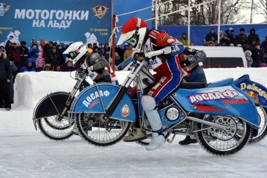 Мотогонки на кубок мэра Юрий Гуршал