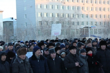 Жители Якутии требуют провести референдум против закона о &quotдальневосточном гектаре&quot Нюргуяна Иванова