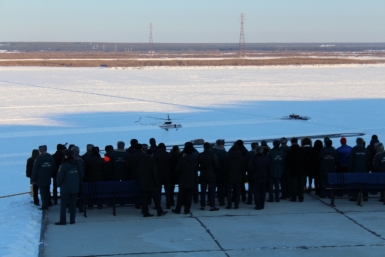 Масштабные противопаводковые учения прошли на реке Лене в Якутске Нюргуяна Иванова
