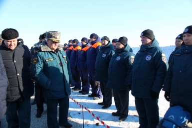 Спасатели развернули мобильный пункт временного размещения населения в Якутске Нюргуяна Иванова
