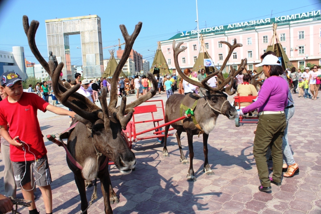 Театр народов Севера откроют осенью в Якутске, Фото с места события собственное