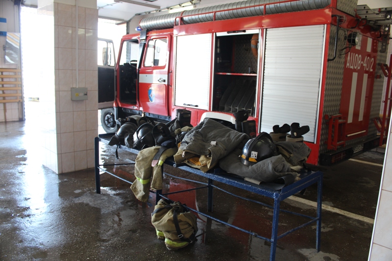 Один день с пожарными СПСЧ г. Якутска, Фото с места события собственное