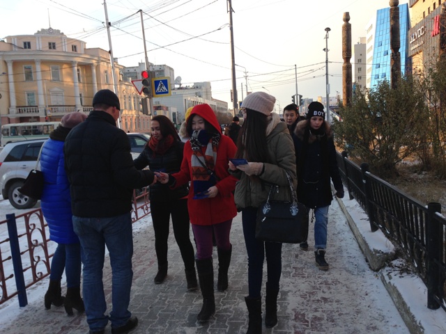 Молодежь провела акцию против курительных смесей в Якутске, Фото с места события из других источников
