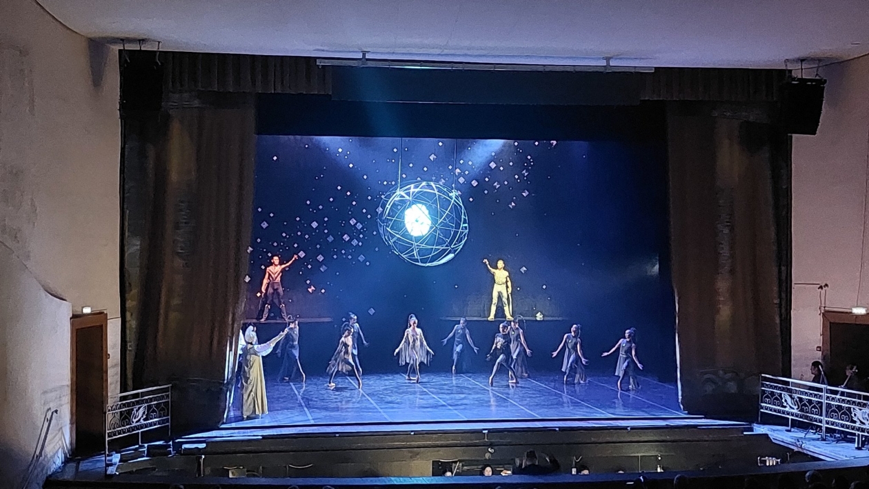 Фестиваль &quotСтерх&quot проходит в Якутске в память о Юрии Григоровиче ИА YakutiaMedia