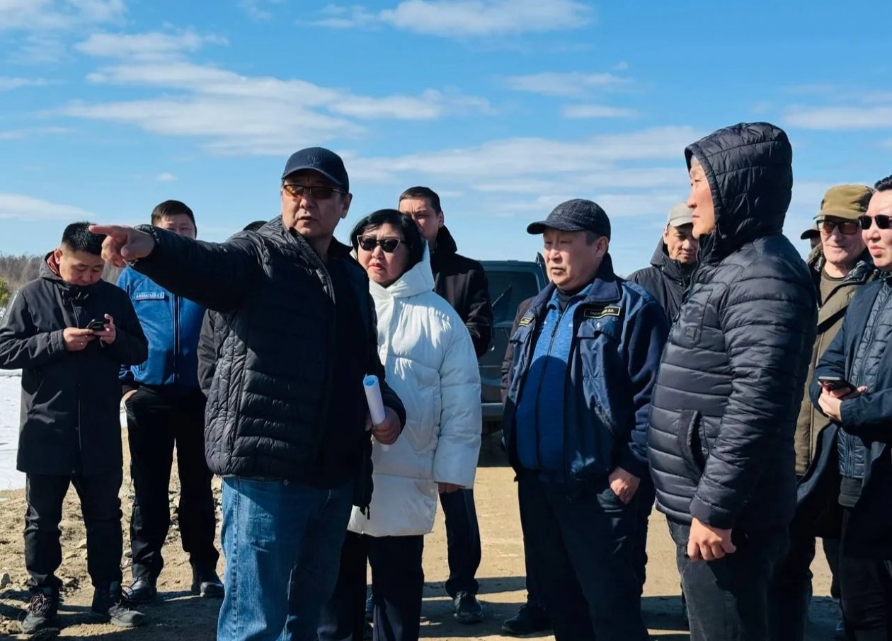 Дмитрий Садовников проверил коммунальные объекты в Горном улусе Якутии пресс-служба главы и правительства РС (Я)