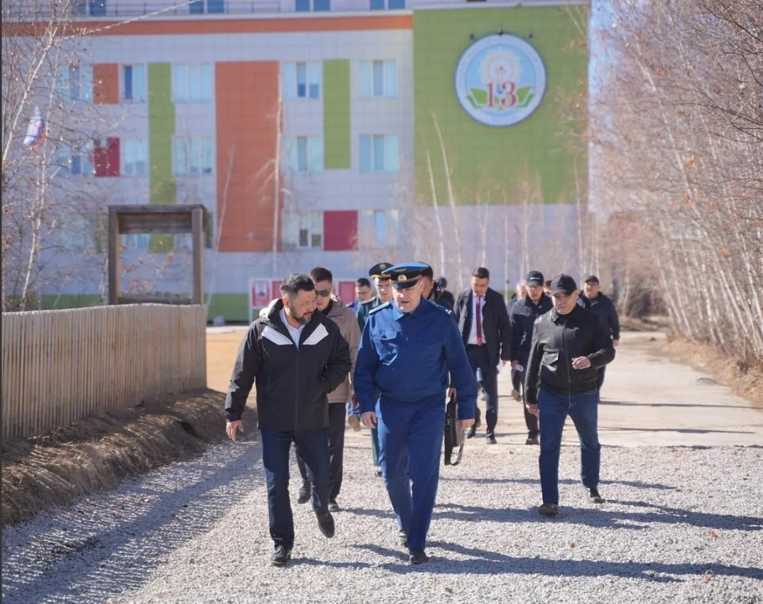 Мэр Якутска проверил подготовку к паводку в Тулагино и Кангалассах пресс-служба мэрии Якутска