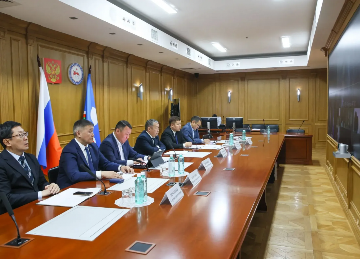 Более одного млн тонн грузов планируют перевезти по рекам Якутии в 2026 году Саргын Скрябин, ЯСИА
