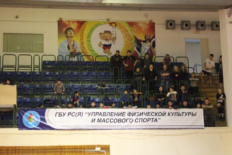 За первенство страны по мини-футболу сражаются юные футболисты Якутии, Фото с места события собственное