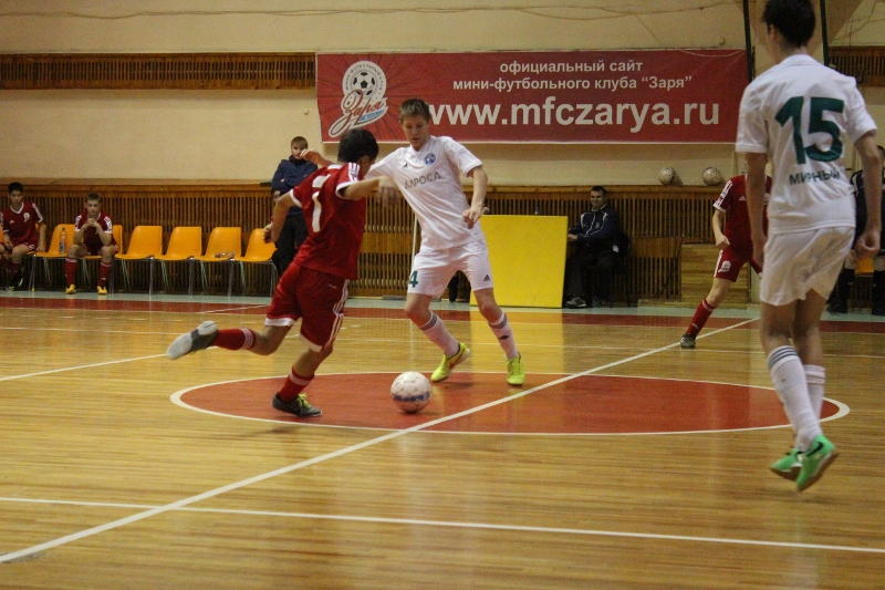 За первенство страны по мини-футболу сражаются юные футболисты Якутии, Фото с места события собственное