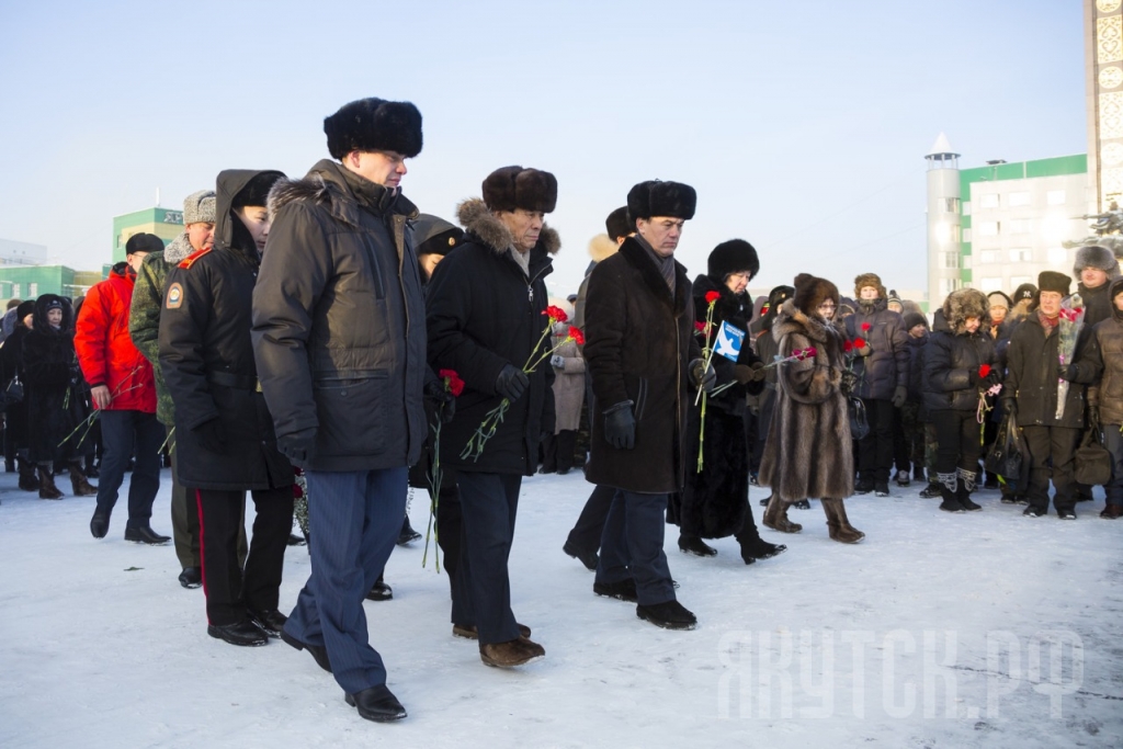 День освобождения Ленинграда от блокады отметили в Якутске, Фото с места события из других источников
