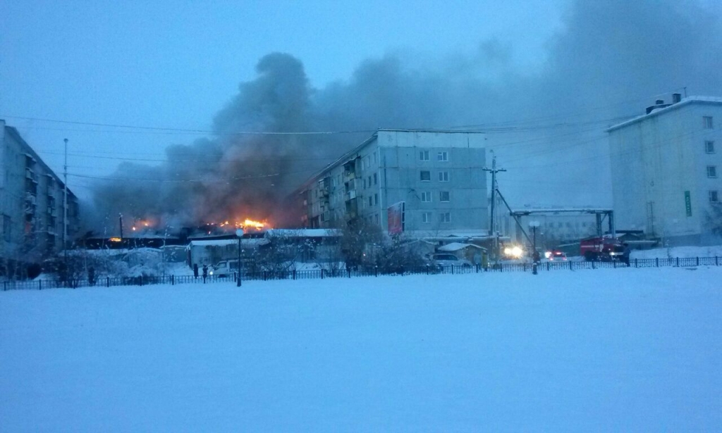 Пожар на ул. Кулаковского в Якутске, Фото с места события из других источников
