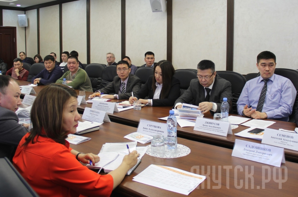 Изготовлением строительных материалов на основе местного сырья займутся в Якутии, Фото с места события из других источников