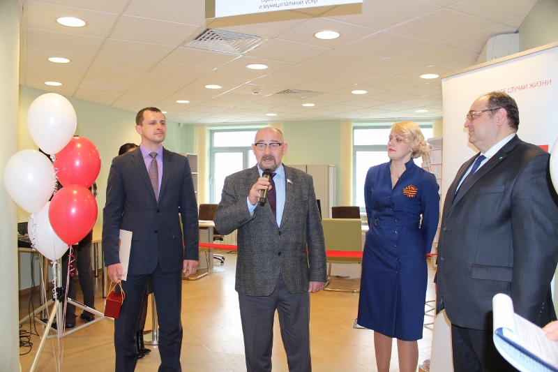 Якутский малый и средний бизнес получит государственные и финансовые услуги в одном месте, Фото с места события собственное