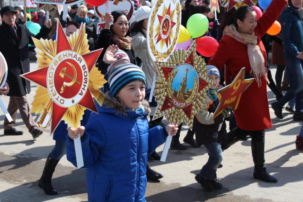 Первомайский парад прошел в Якутске, Фото с места события собственное