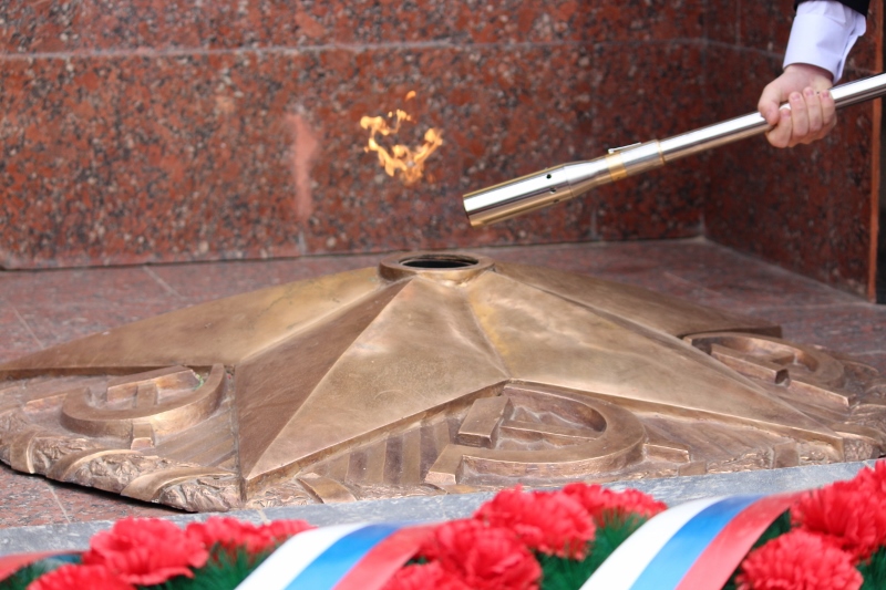 Отныне символ памяти павших воинов будет гореть в столице республике всегда, Фото с места события собственное