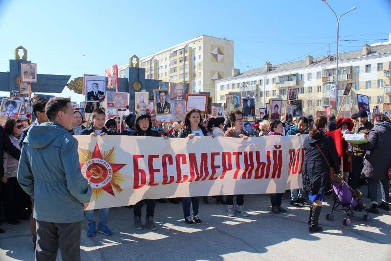 День Победы в Якутске, Фото с места события собственное