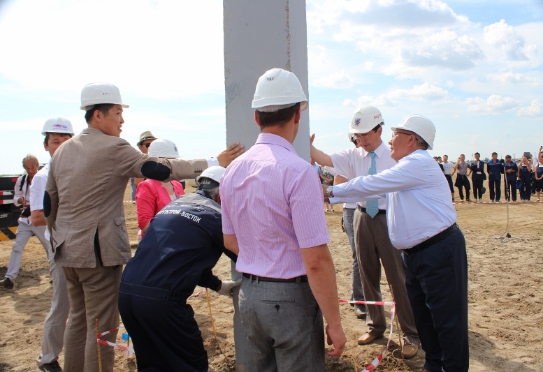 Установка первой сваи индустриального парка