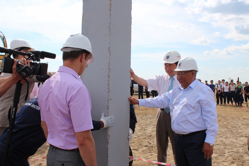 Установка первой сваи индустриального парка