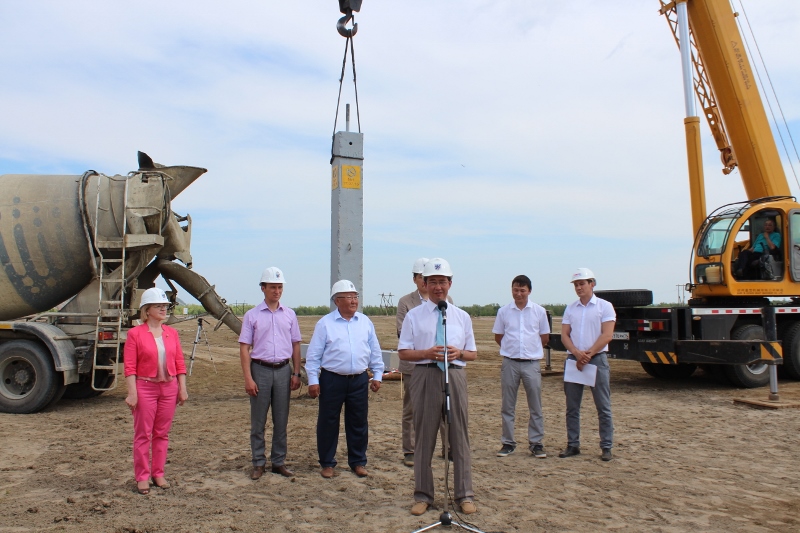 Митинг по случай установки первой сваи индустриального парка