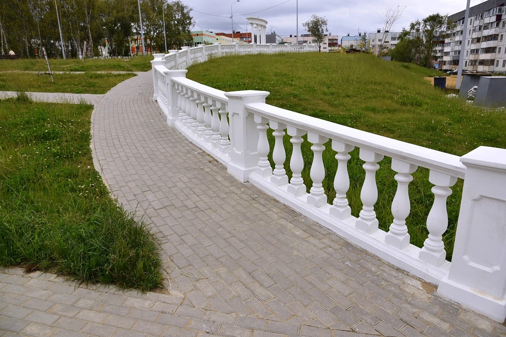 Балюстрада сквера Ждакаева