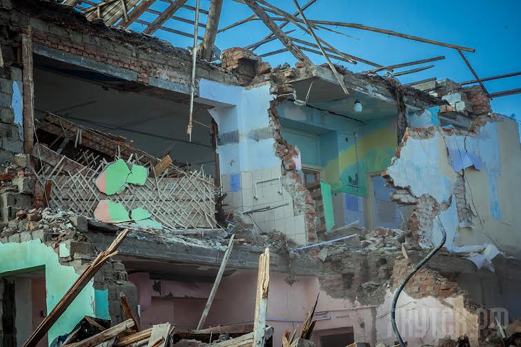 Аварийные школы и детские сады активно начали сносить в Якутске