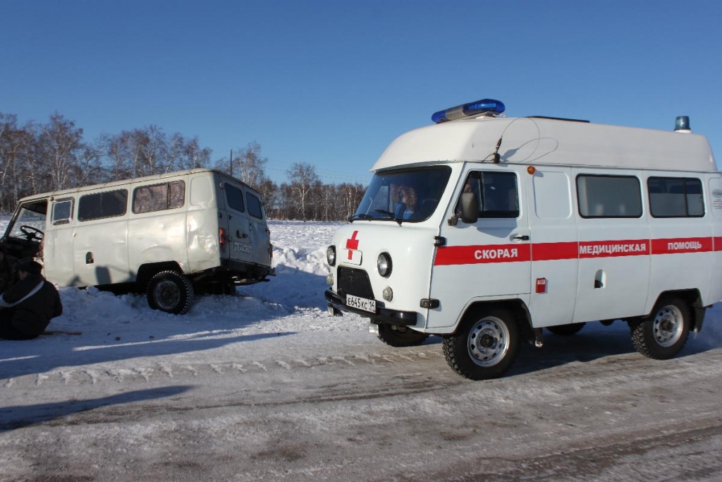 Учения по ликвидации последствий ДТП и заторов провели на автодороге "Вилюй" в Якутии