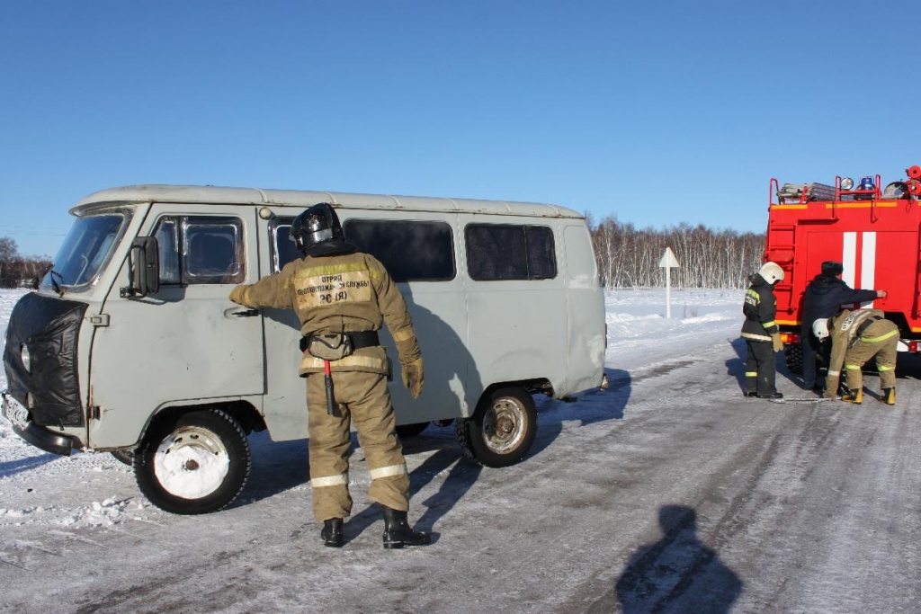 Учения по ликвидации последствий ДТП и заторов провели на автодороге "Вилюй" в Якутии