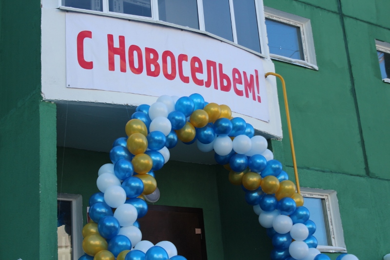 Новый 93-квартирный жилой дом "Рассвет" ввели в 203 микрорайоне Якутска