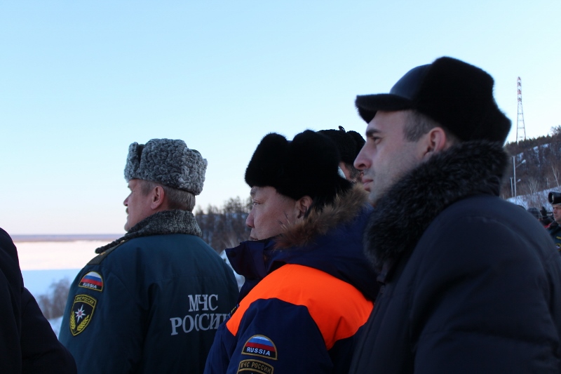 Масштабные противопаводковые учения прошли на реке Лене в Якутске
