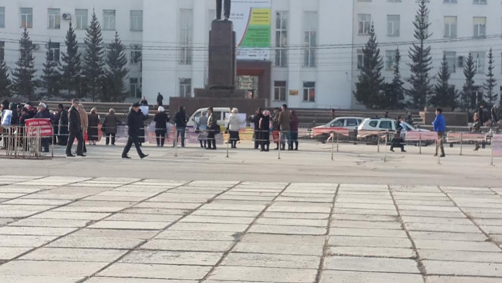 На защиту якутского гектара вышли на пикет небезразличные активисты 