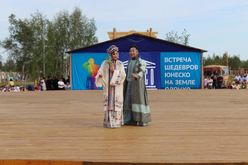 Шедевры устного и нематериального наследия ЮНЕСКО представили в Якутии