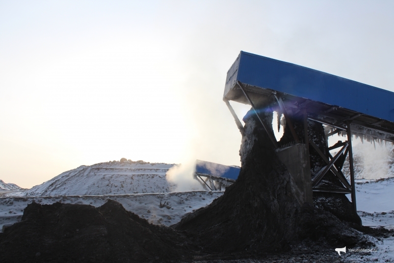 Угольные предприятия Якутии испытывают большие проблемы с вывозом продукции - глава Якутии